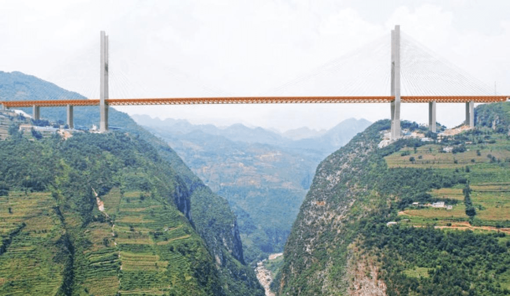 Ponte Duge, 565 metros, China